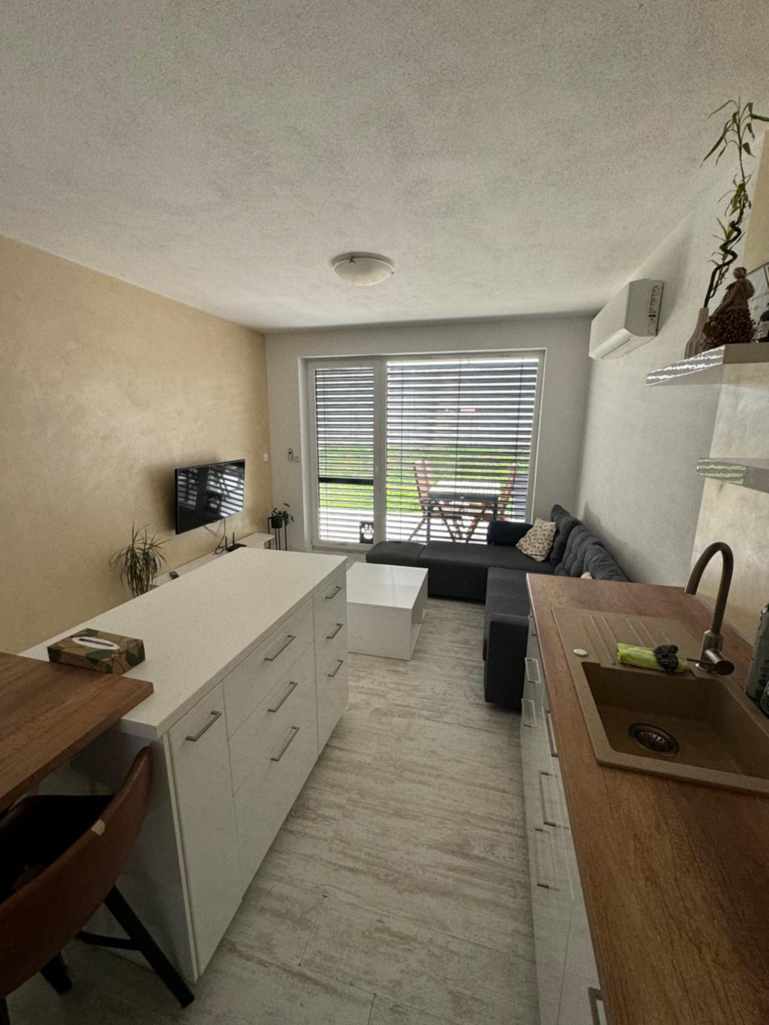 Sunny Apartment On The Lakes Senec Exterior photo